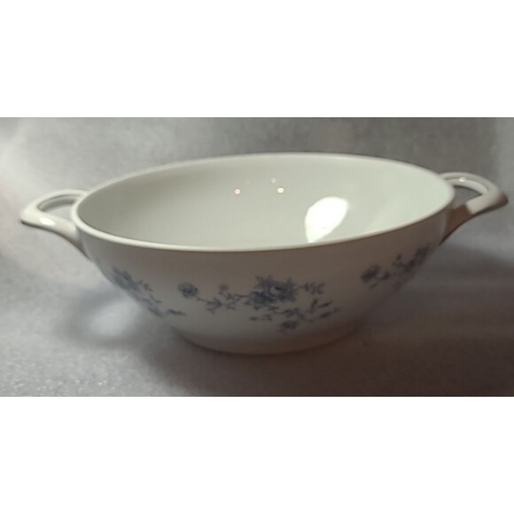 Johann Haviland, Blue Garland Serving Bowl w/handle 8" - Picture 3 of 6